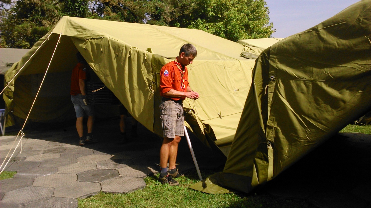 Skavti in begunska kriza