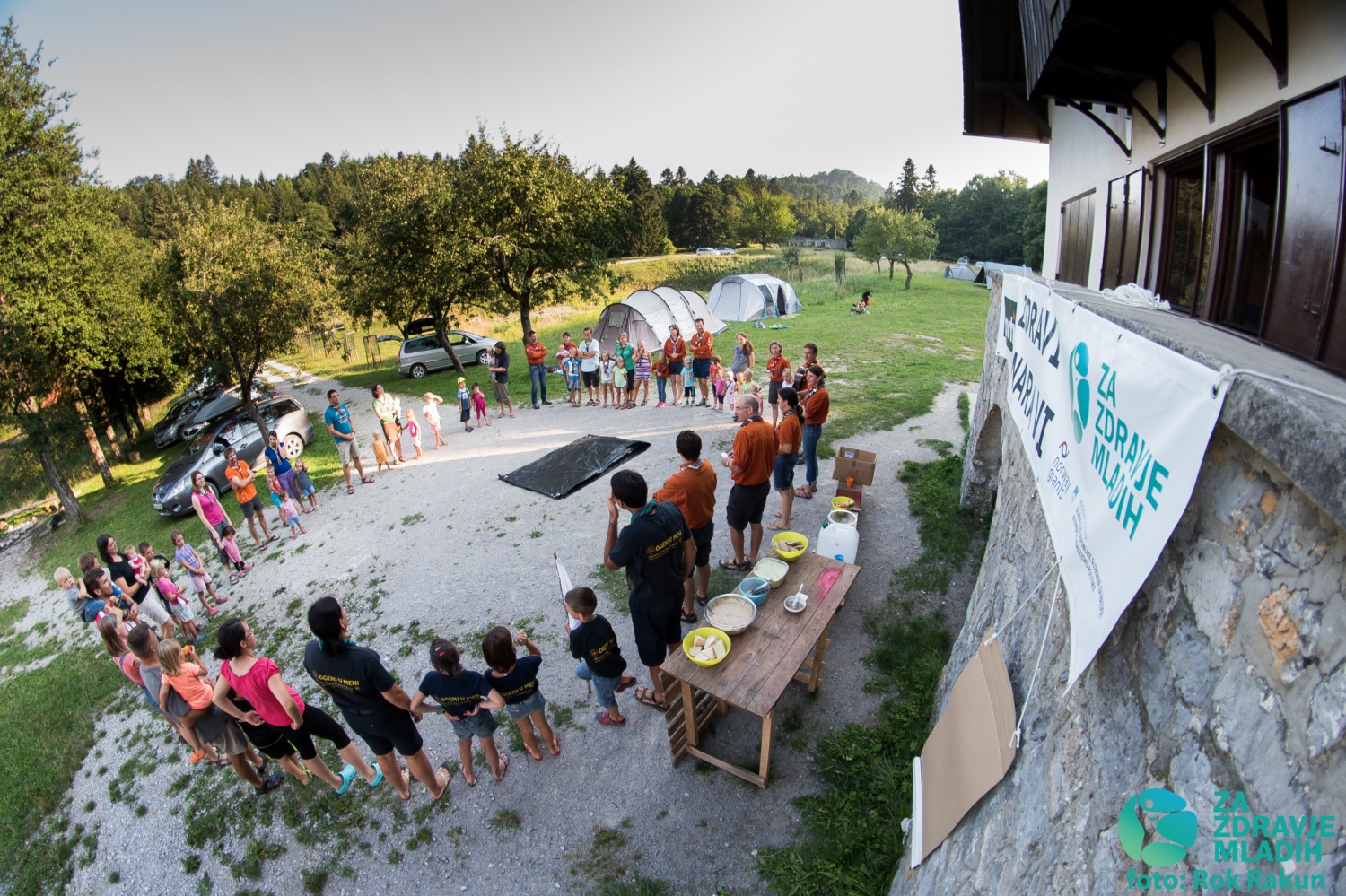 Zdravi v naravi - tabori družin 2015