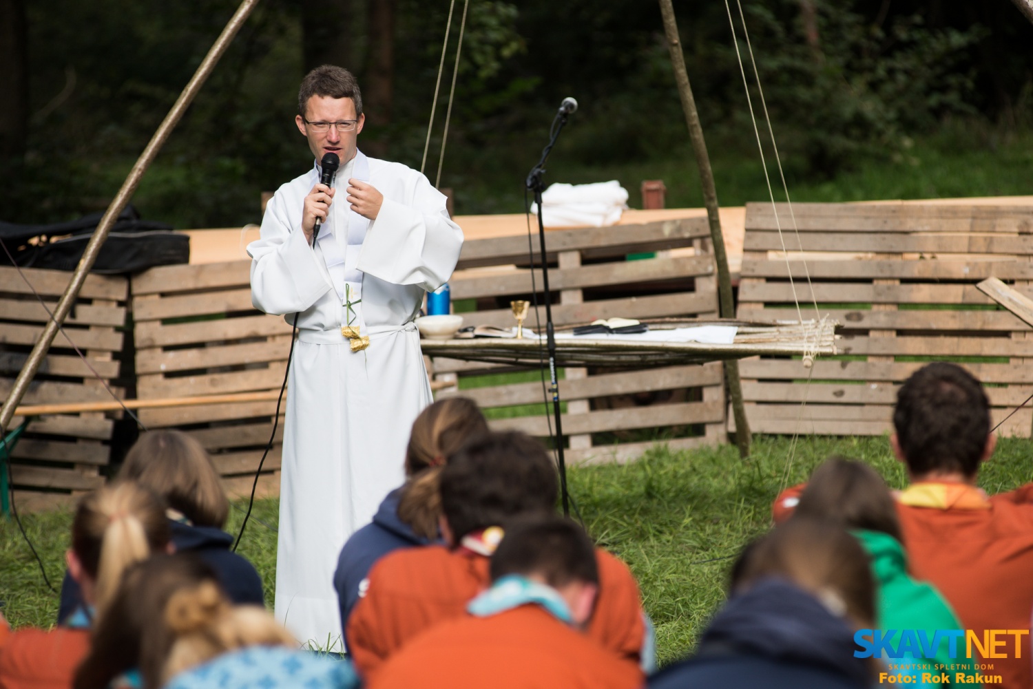 FOTO in VIDEO: Vodi svoj kanu!