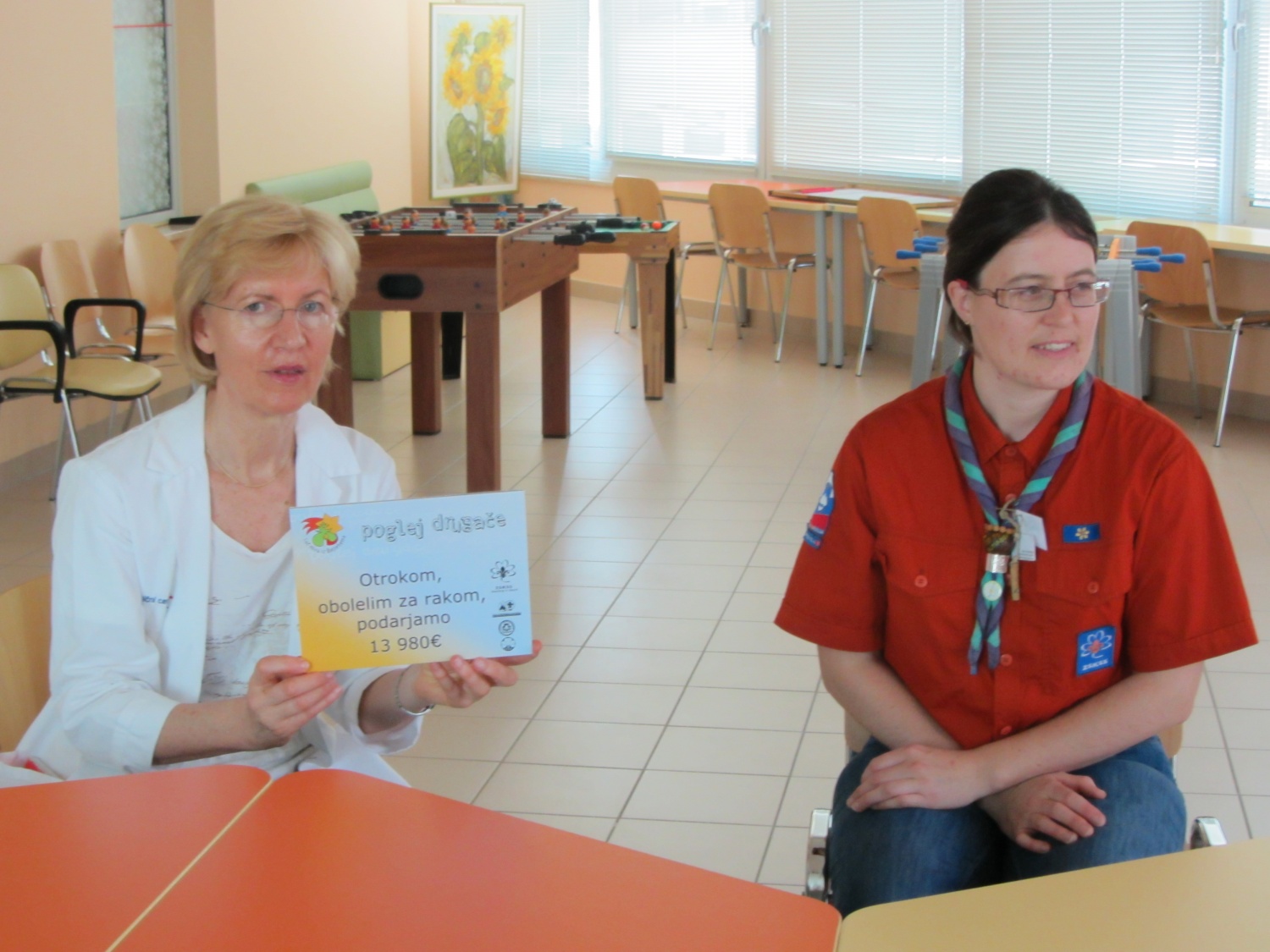 Luč miru iz Betlehema za pomoč otrokom z rakom