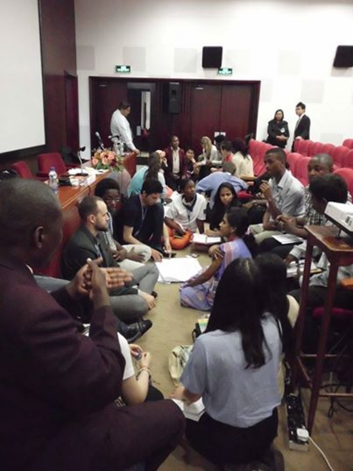 Delo na Svetovni konferenci o mladih 2014