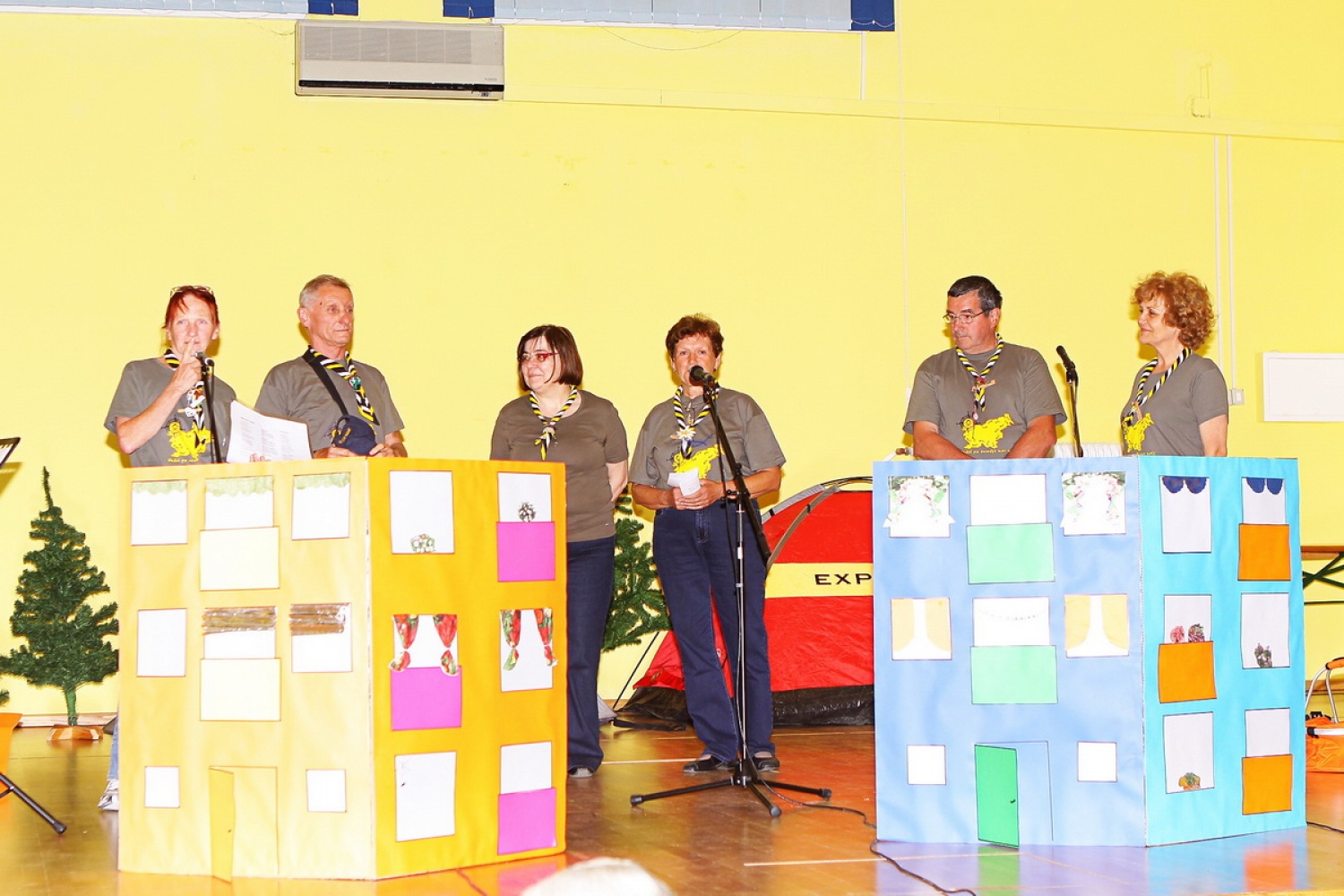 Fužinska bratovščina se je predstavila s pesmimi ...