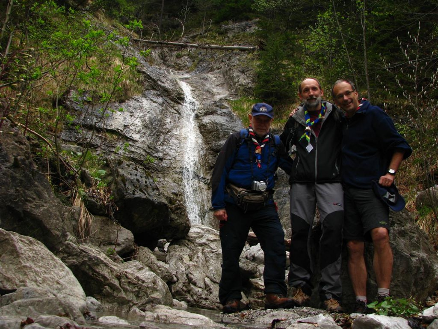 Vsi trije trenerji Skavtske akademije ZBOKSS smo se zbrali v Matkovem kotu, da bi načrtovali nadaljevanje druge ponovitve programa Skavt, se družili in povezali v trden tim.