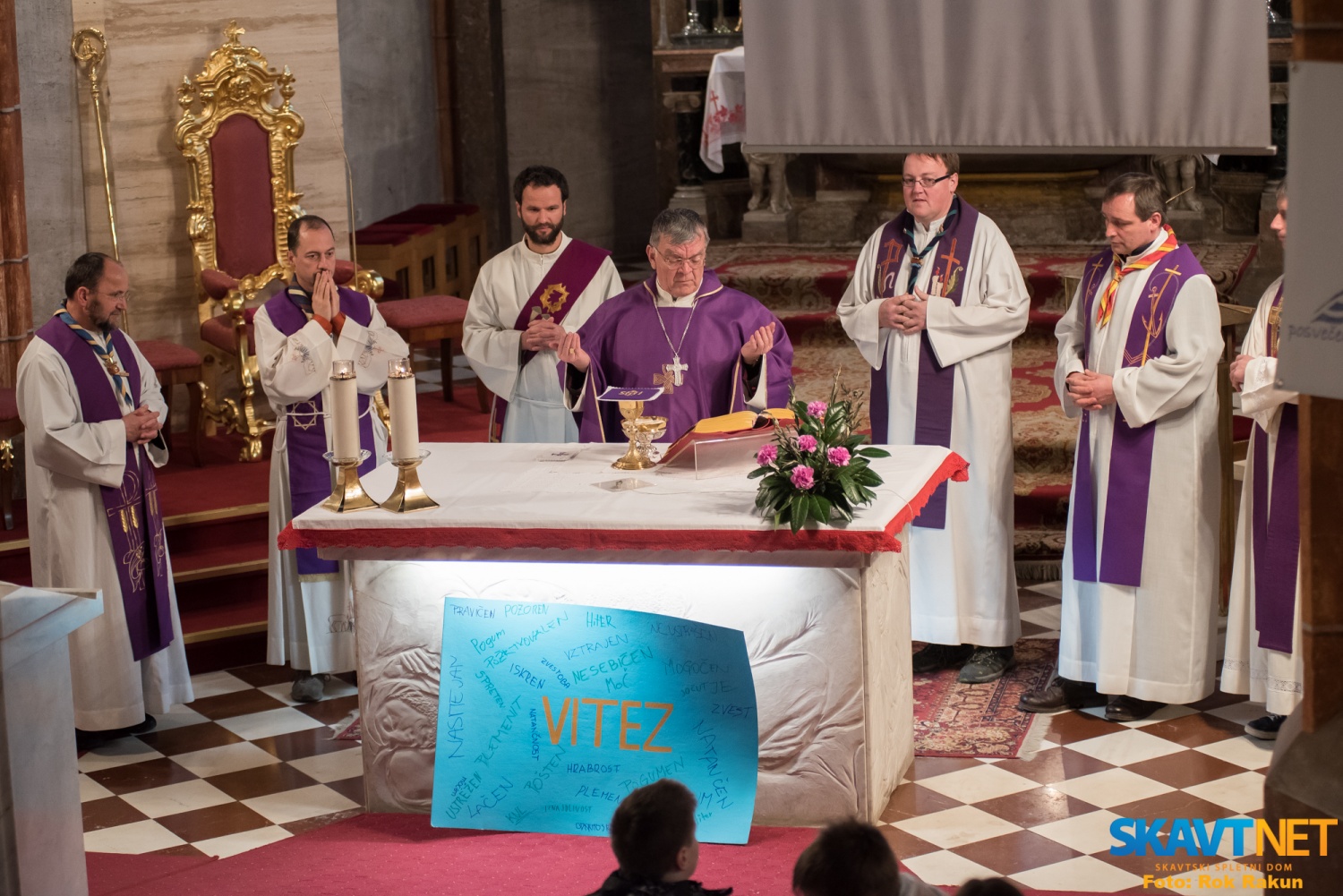 Sv. mašo je vodil celjski škof Stanislav Lipovšek