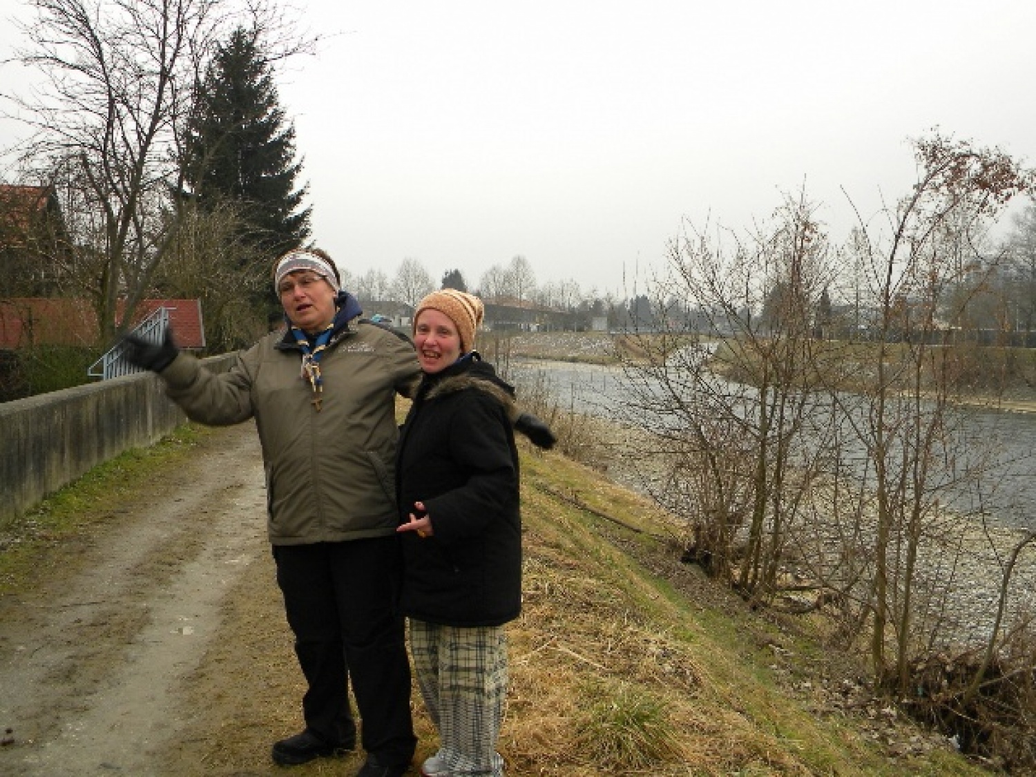 Letošnje prvo srečanje z našimi skavtskimi prijatelji s CVD Golovca smo tretjo februarsko nedeljo izkoristili za potep ob Savinji. Zraven smo povabili še sestro Magdo iz Frančiškanskega reda Marijinega misijona, ki od lanskega decembra prebivajo tudi v Celju v bivšem kapucinskem samostanu.