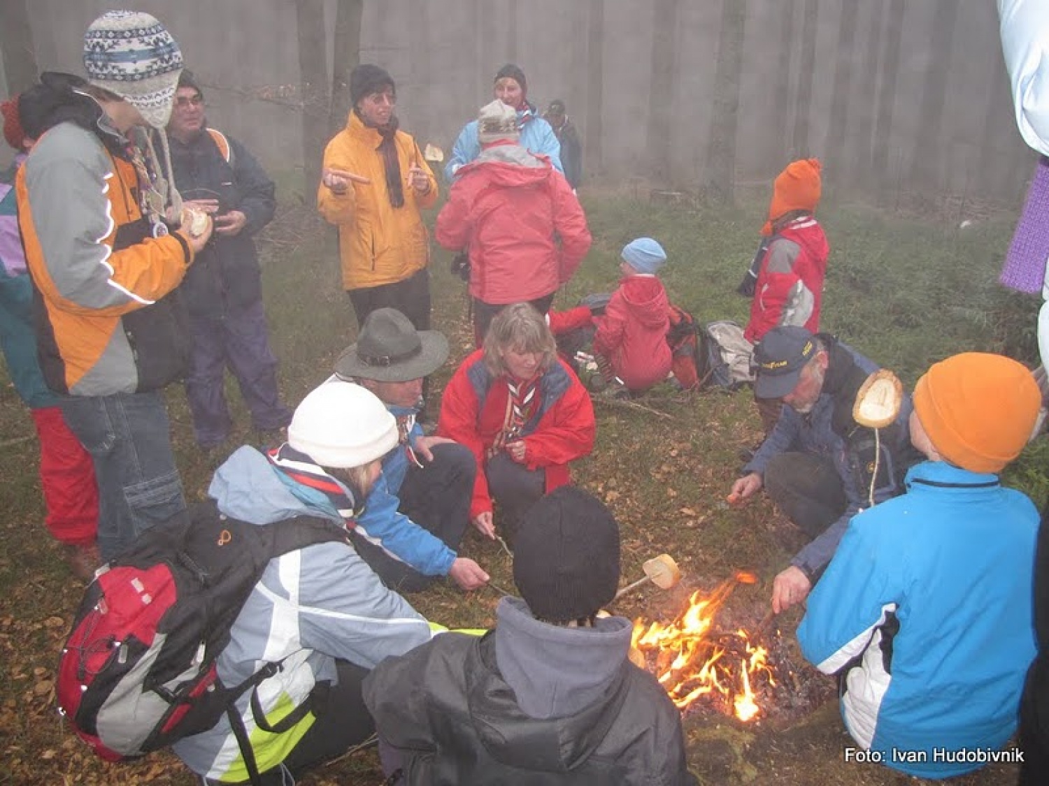 Kaj imajo skupnega naše skavtske družine in brat Stane Bešter? Marsikaj, a najnovejša je ta, da so si ukradli srce. Vsak je vsakemu ukradel vsaj majhen košček. Ne verjamete? Zgodilo se je na Pohorju, na zimskem taboru. Da se je to zgodilo, je kriv trop za pripravo tabora na čelu z Alenko, ki je dejavnosti treh dni tudi uspešno in potrpežljivo vodila. Izbral je namreč Don Boskove besede mladim: "Ukradli ste mi srce."