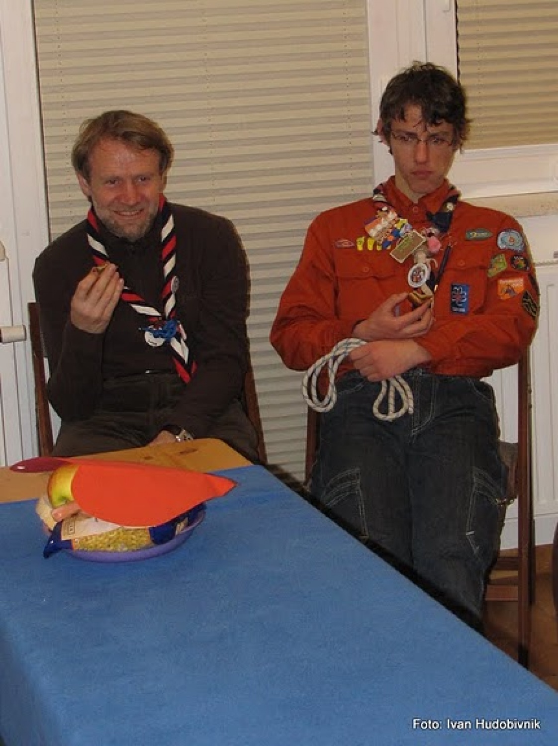 Kaj imajo skupnega naše skavtske družine in brat Stane Bešter? Marsikaj, a najnovejša je ta, da so si ukradli srce. Vsak je vsakemu ukradel vsaj majhen košček. Ne verjamete? Zgodilo se je na Pohorju, na zimskem taboru. Da se je to zgodilo, je kriv trop za pripravo tabora na čelu z Alenko, ki je dejavnosti treh dni tudi uspešno in potrpežljivo vodila. Izbral je namreč Don Boskove besede mladim: "Ukradli ste mi srce."