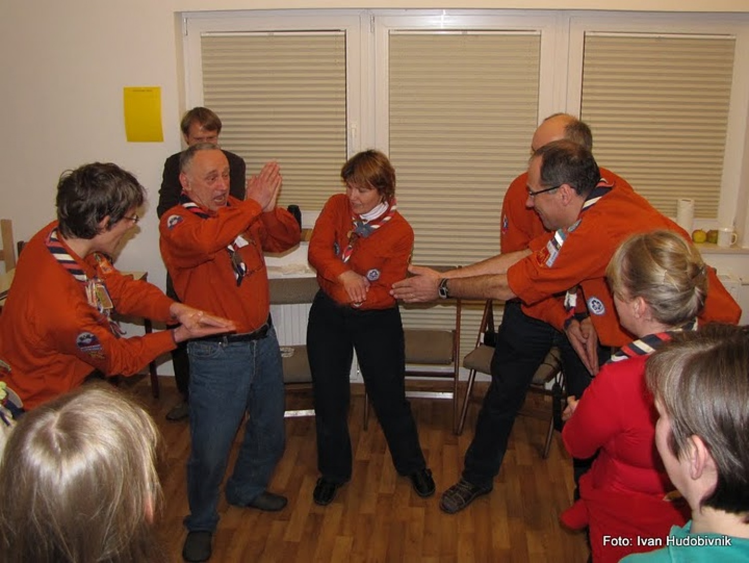 Kaj imajo skupnega naše skavtske družine in brat Stane Bešter? Marsikaj, a najnovejša je ta, da so si ukradli srce. Vsak je vsakemu ukradel vsaj majhen košček. Ne verjamete? Zgodilo se je na Pohorju, na zimskem taboru. Da se je to zgodilo, je kriv trop za pripravo tabora na čelu z Alenko, ki je dejavnosti treh dni tudi uspešno in potrpežljivo vodila. Izbral je namreč Don Boskove besede mladim: "Ukradli ste mi srce."