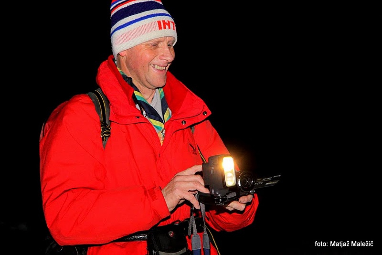 Napovedani pohod odraslih skavtov na Blegoš v noči iz 18. na 19. februar 2011 je uspel. Kot nagrada za zimski vzpon nas je pričakal vrh (1562 m) v siju polne lune. Pohoda so se udeležile skavtinje in skavti iz 7 bratovščin ( Cerkno, Kranj, Domžale, Škofja Loka, Štepanja vas, Brezovica, Celje 2) volčiči in klanovci iz stega Škofja Loka ter še nekaj gostov neskavtov, skupno 29 udeležencev.