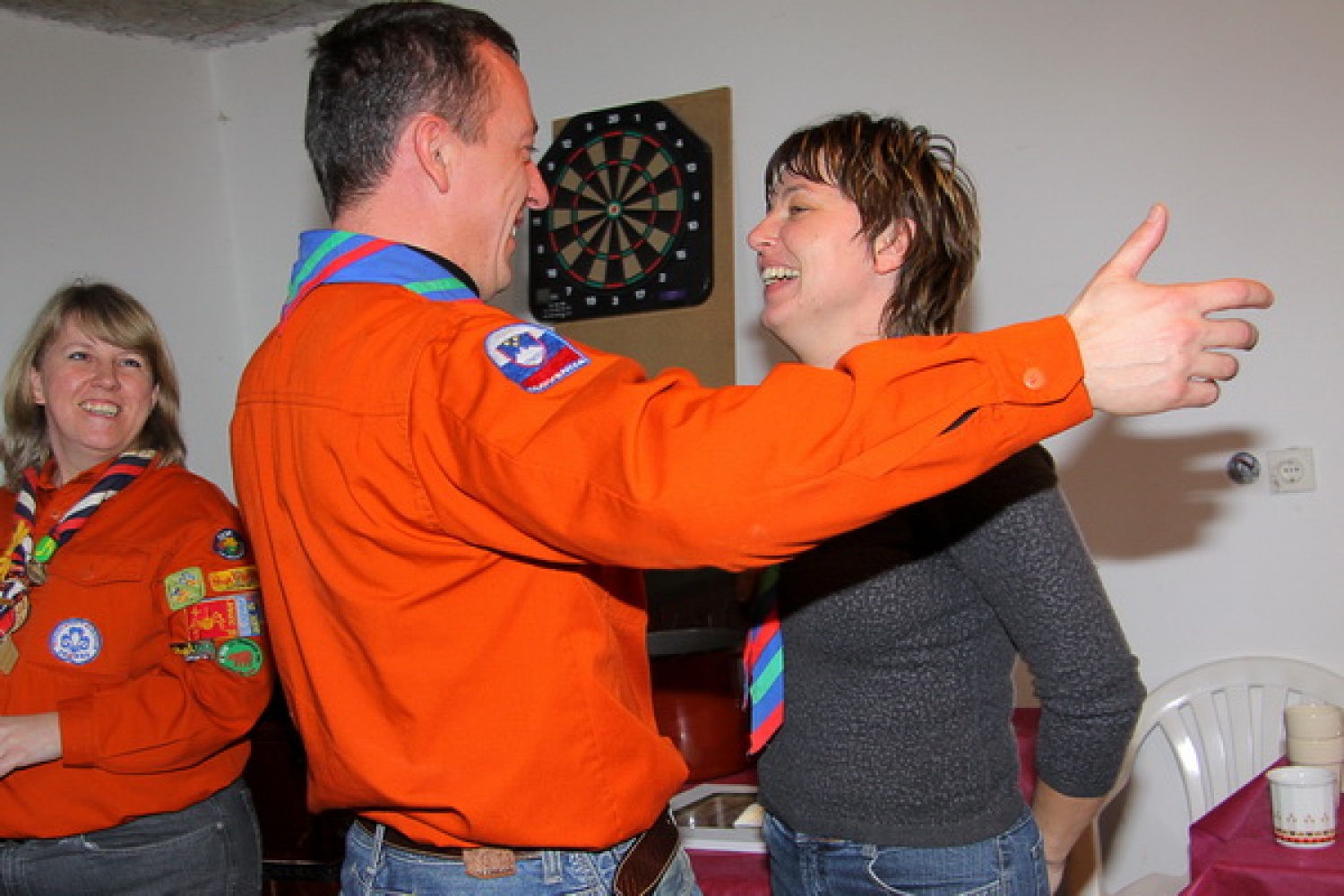 Bogato skavtsko srečanje smo si pripravili odrasli skavti in skavtinje v nedeljo na Loškem. Najprej petje pri maši v Žireh, praznovanje okrogle obletnice na Žirovskem vrhu in plezanje na umetni steni.