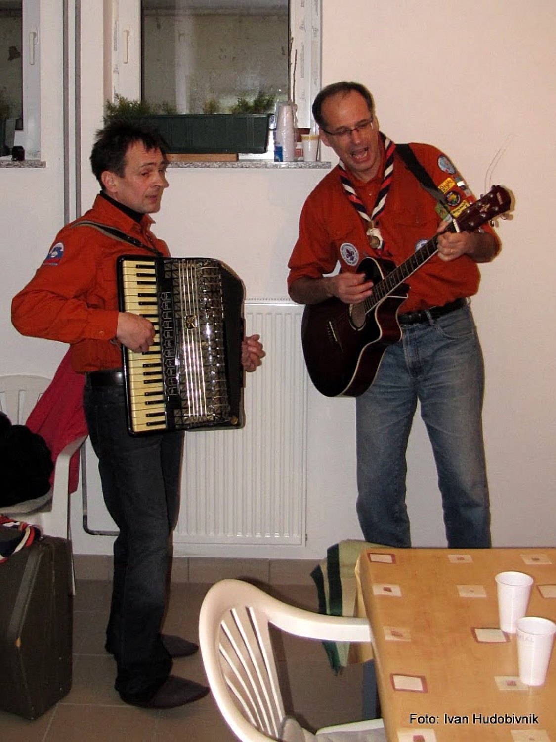 Glasbeni duo Aleš in Peter