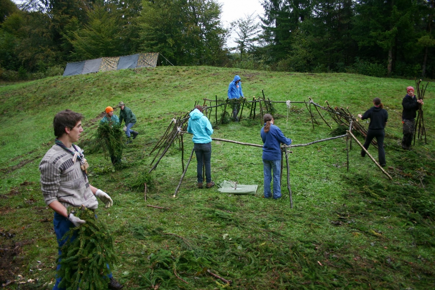 O štiridnevnem skavtovanju v notranjskih gozdovih (ŽVN II)