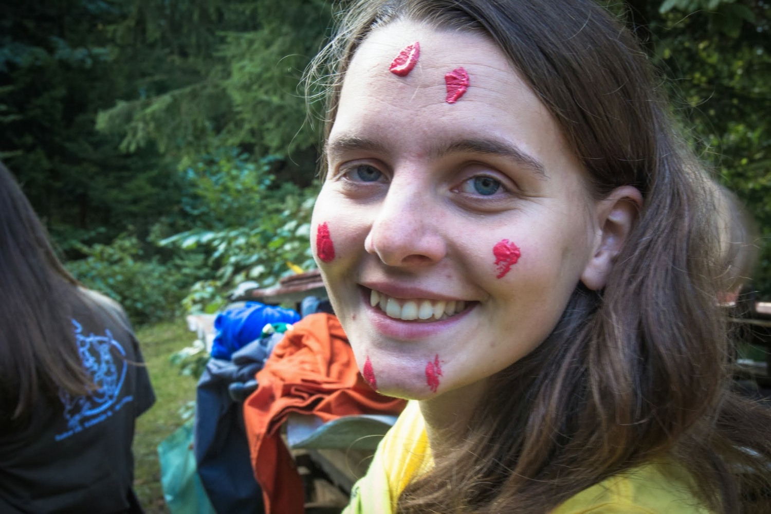 Črno-beli? Ne, POBARVANI! (VIDEO)