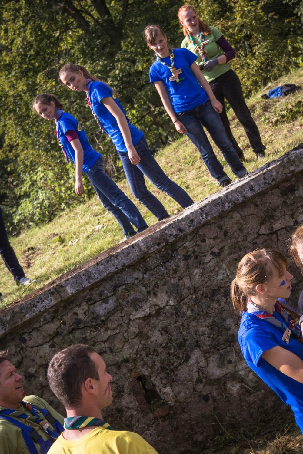 Črno-beli? Ne, POBARVANI! (VIDEO)