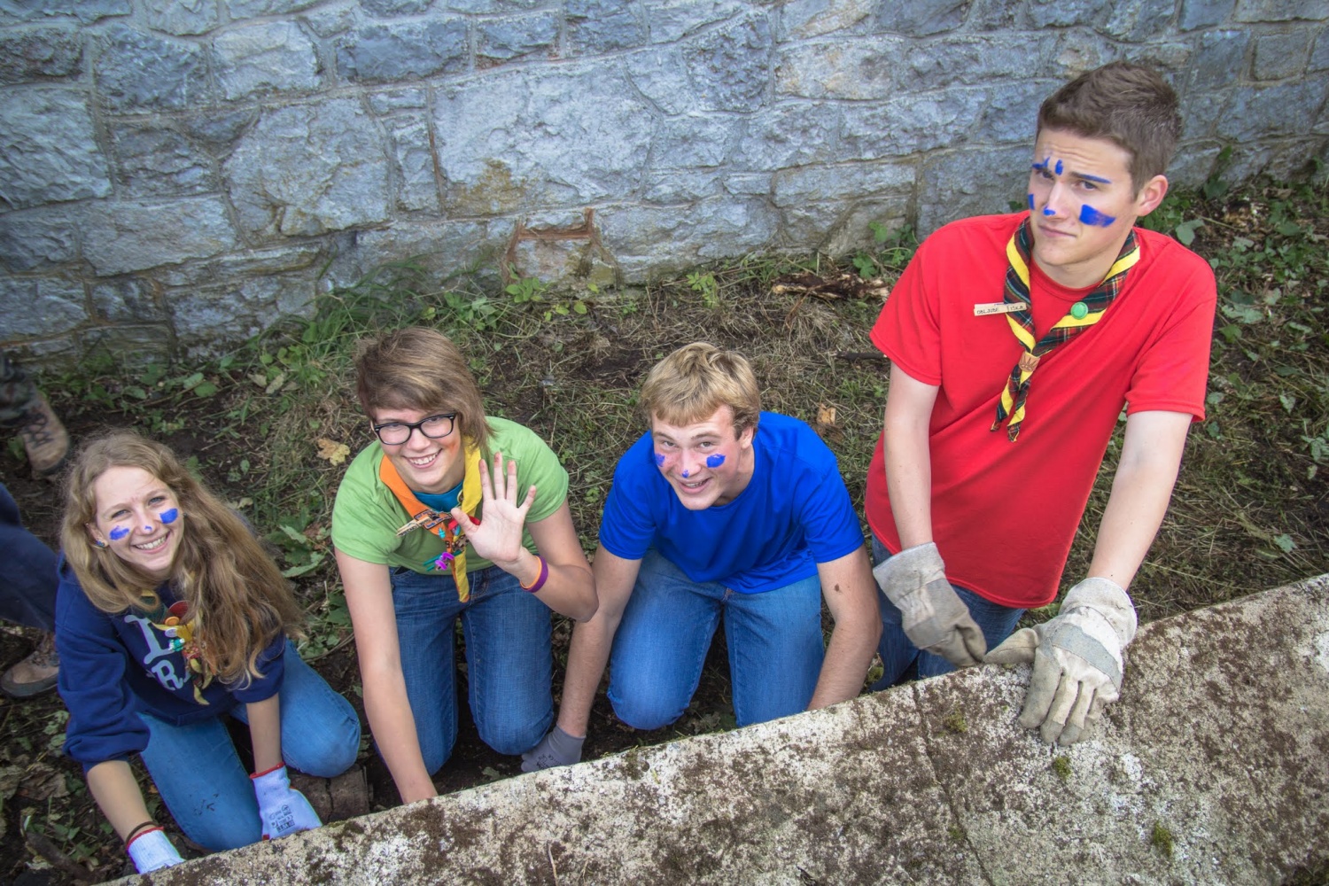 Črno-beli? Ne, POBARVANI! (VIDEO)