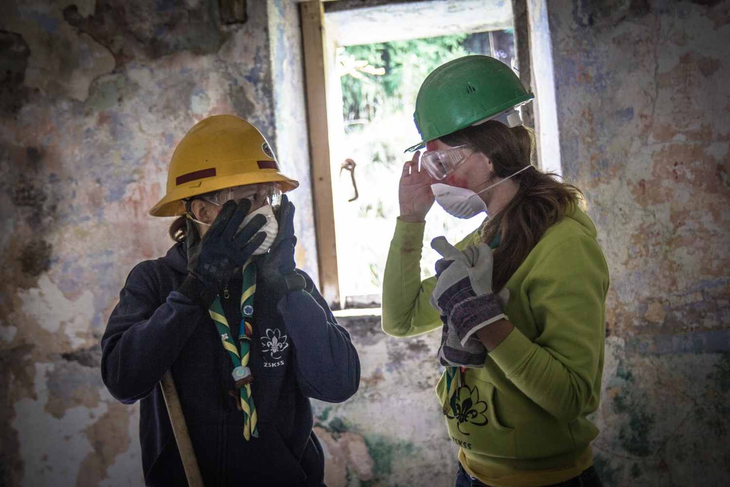 Črno-beli? Ne, POBARVANI! (VIDEO)