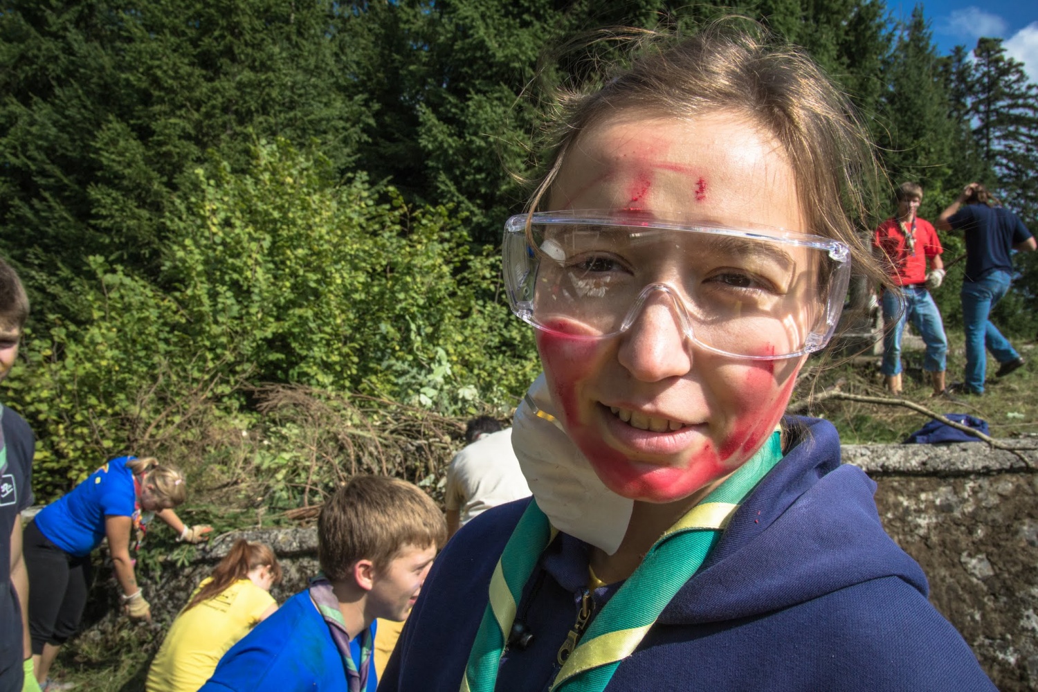 Črno-beli? Ne, POBARVANI! (VIDEO)