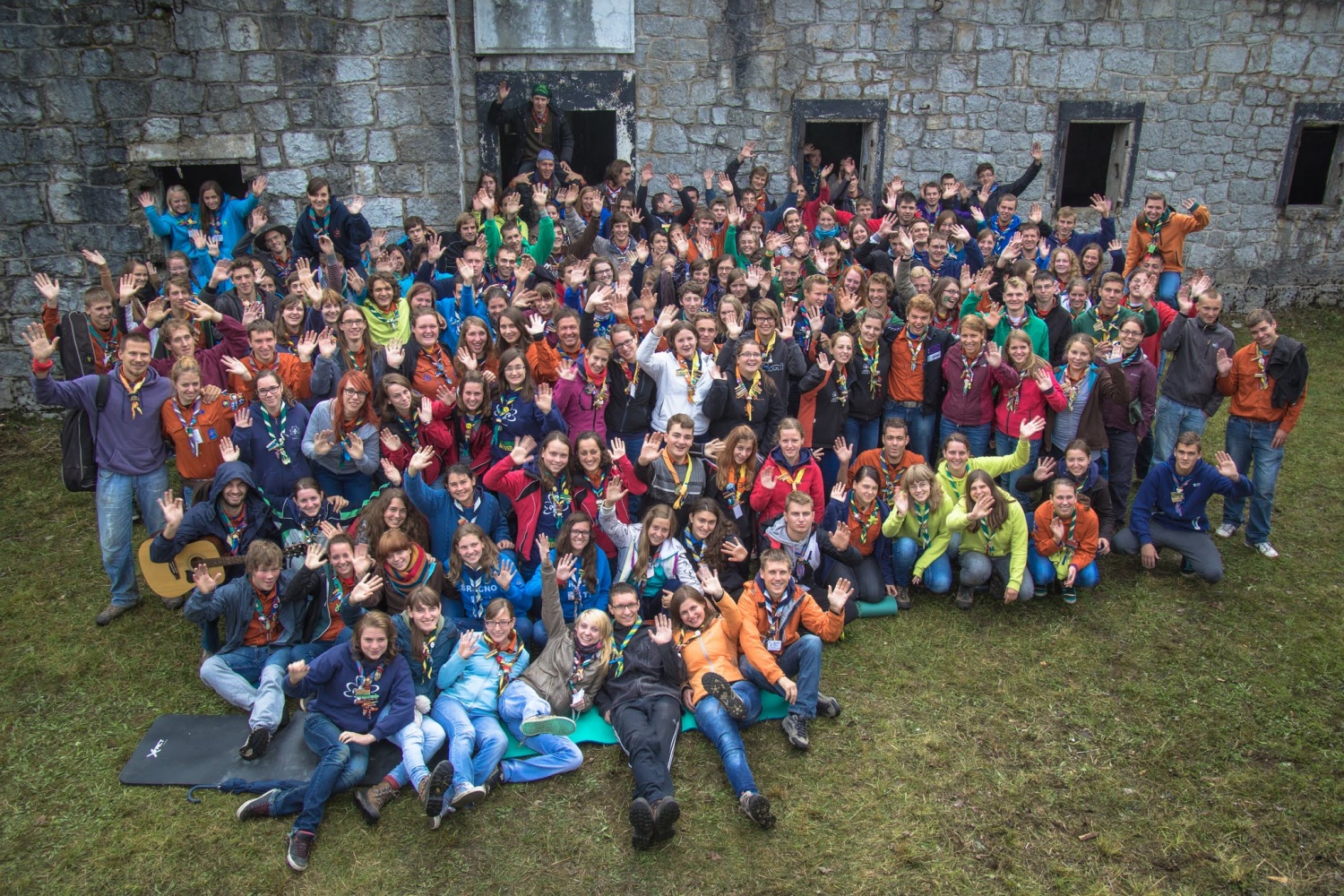 Črno-beli? Ne, POBARVANI! (VIDEO)