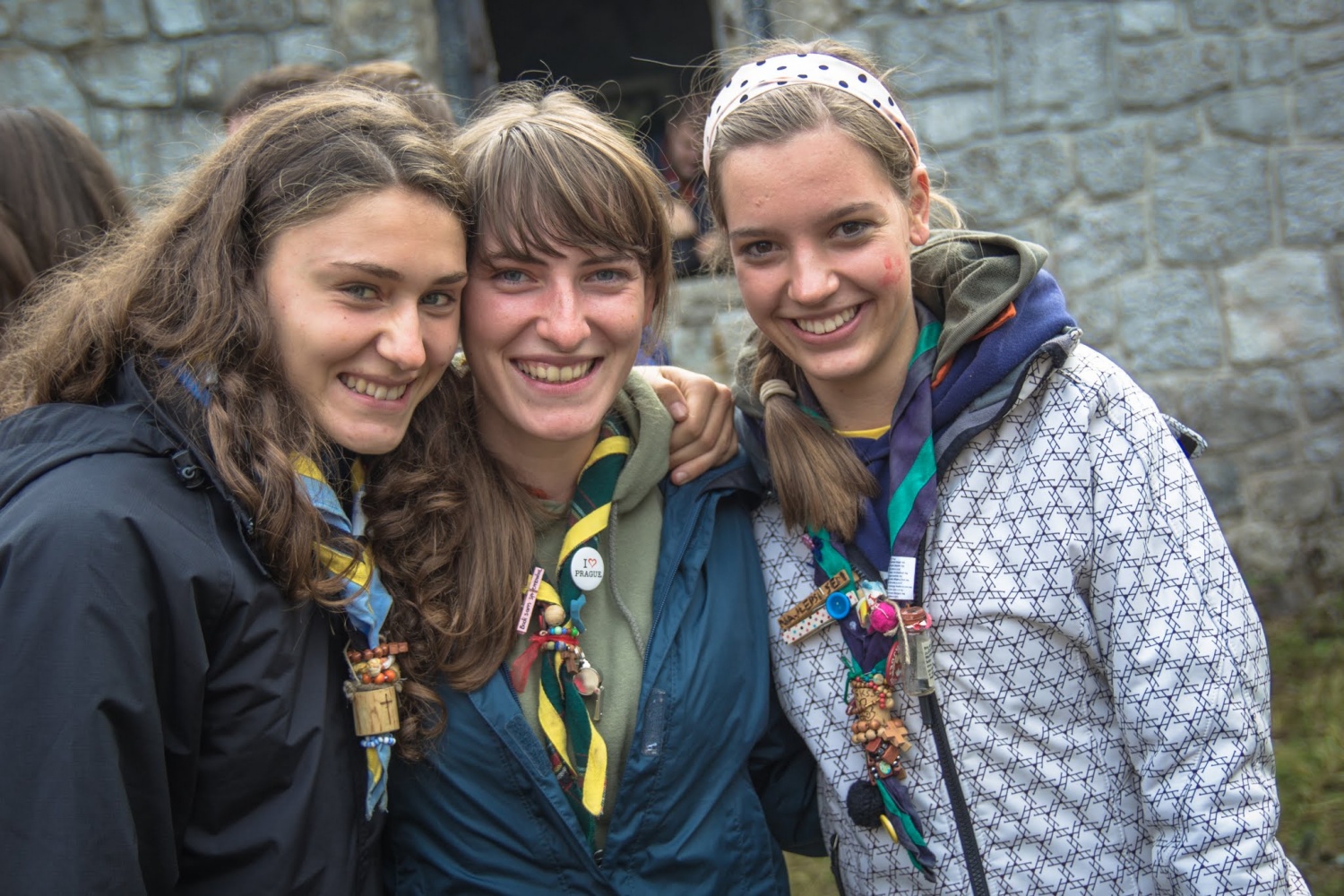 Črno-beli? Ne, POBARVANI! (VIDEO)