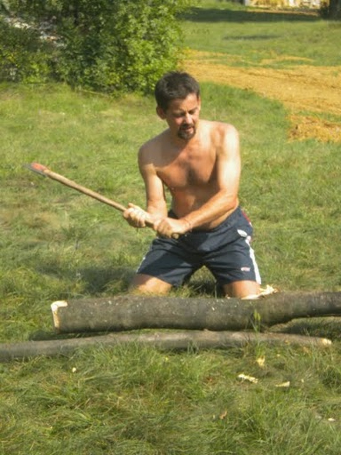 Peter .Vodja skupine A JE TO