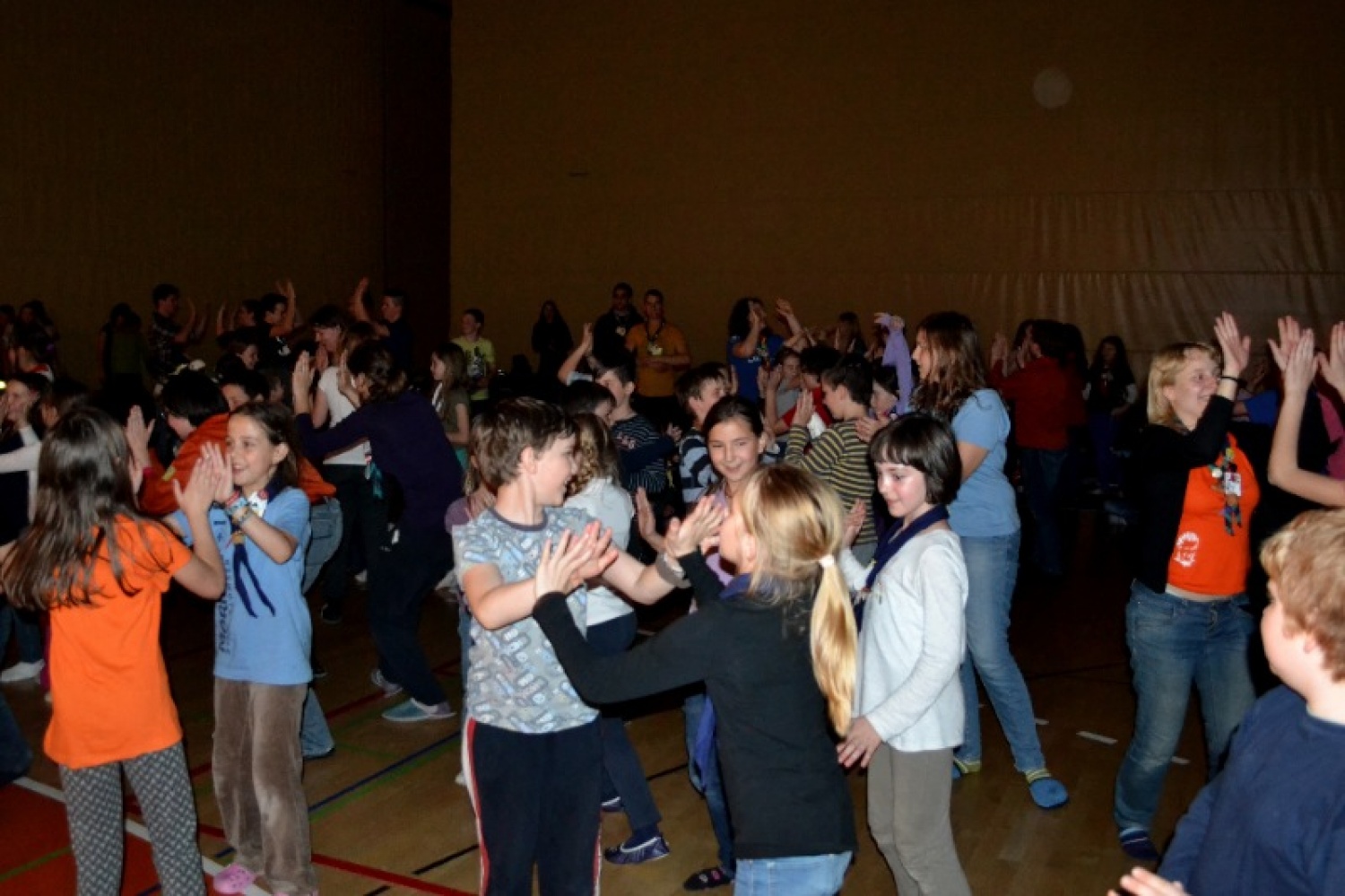 Vsak je vsakemu brat