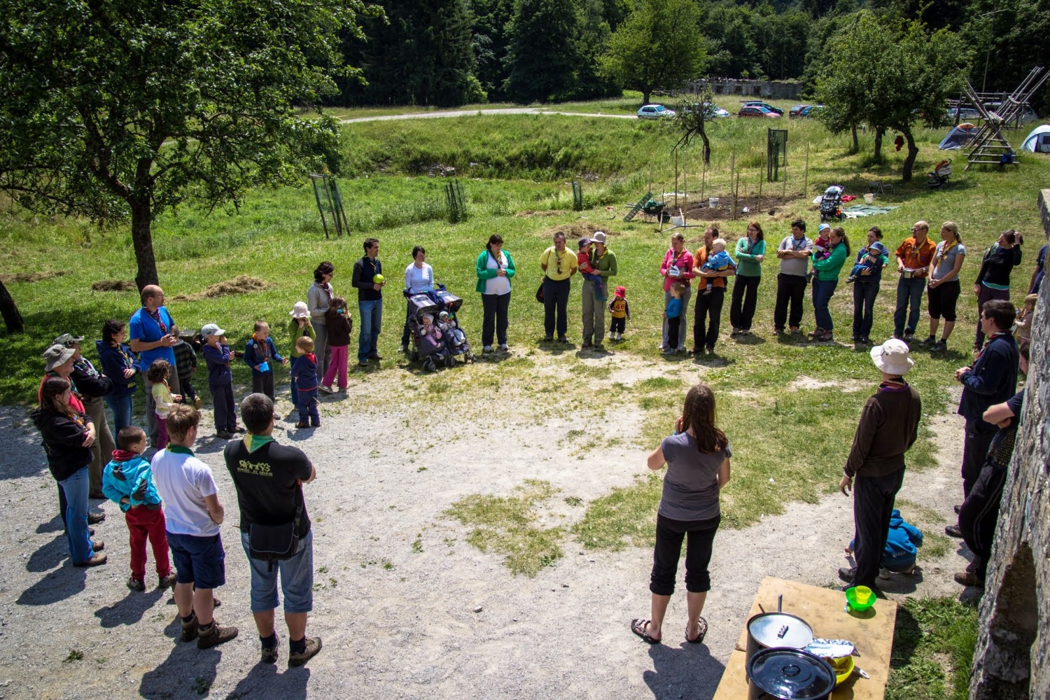 Milotev pred kosilom