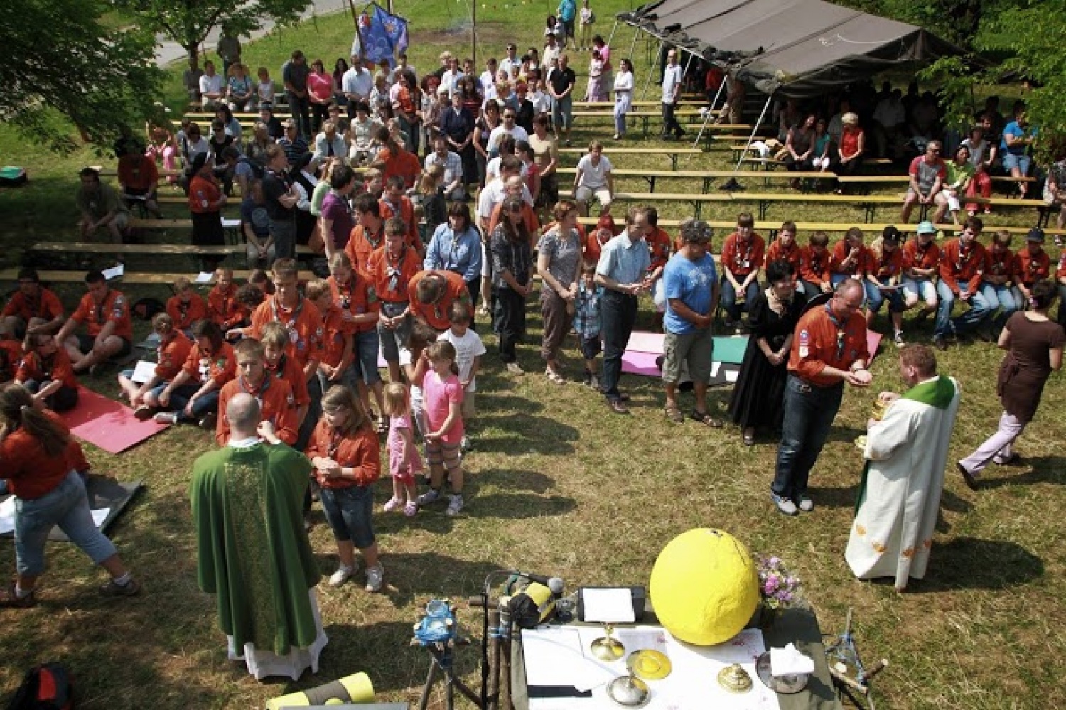 Že dvajset let grejemo svet