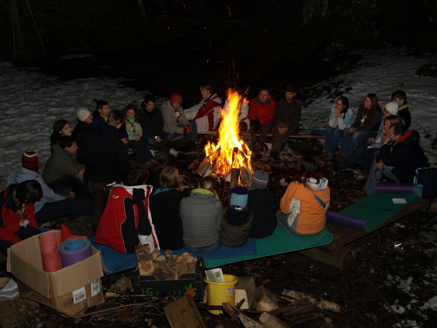 Poezija ob ognju 2013