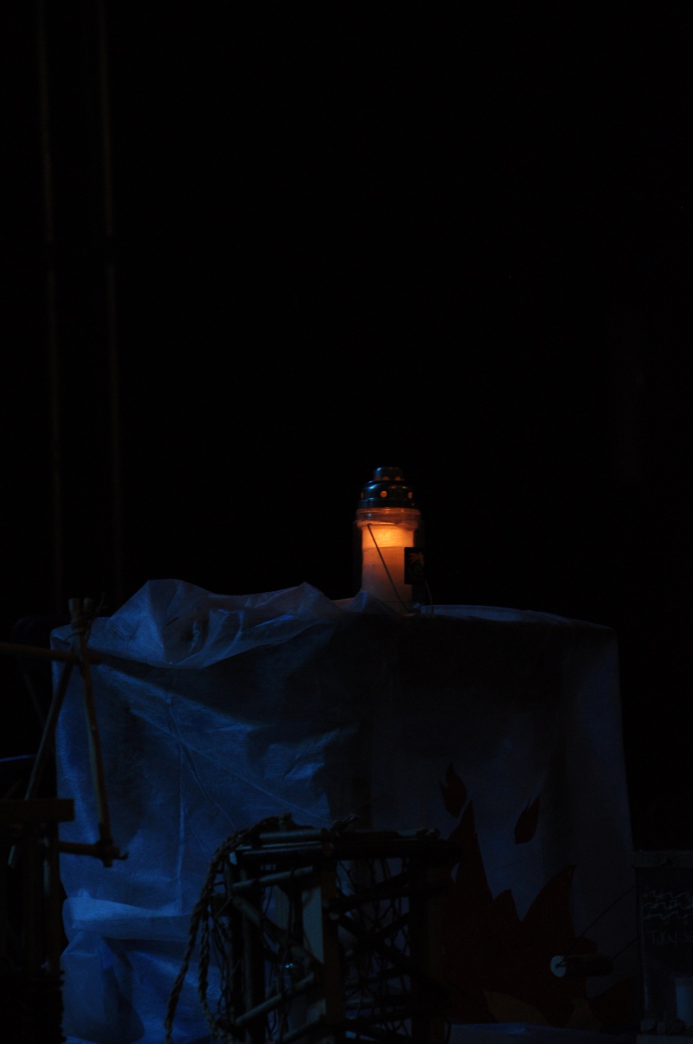 Tako nam sveti v temi.