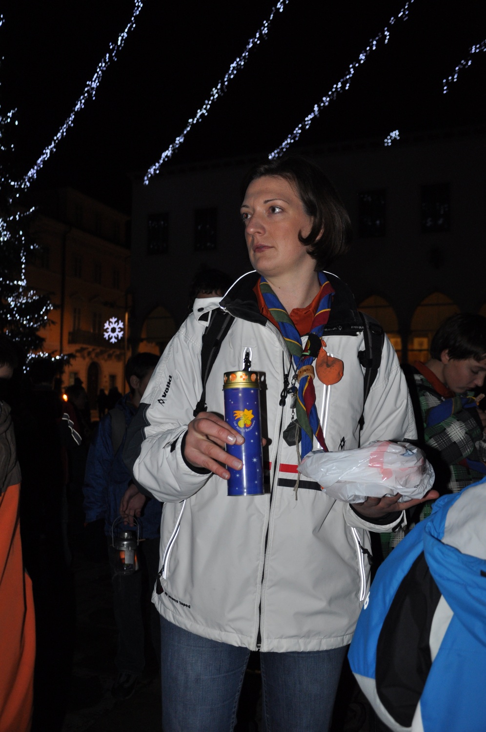 Vsak si je hitro priboril svojo prižgano svečko