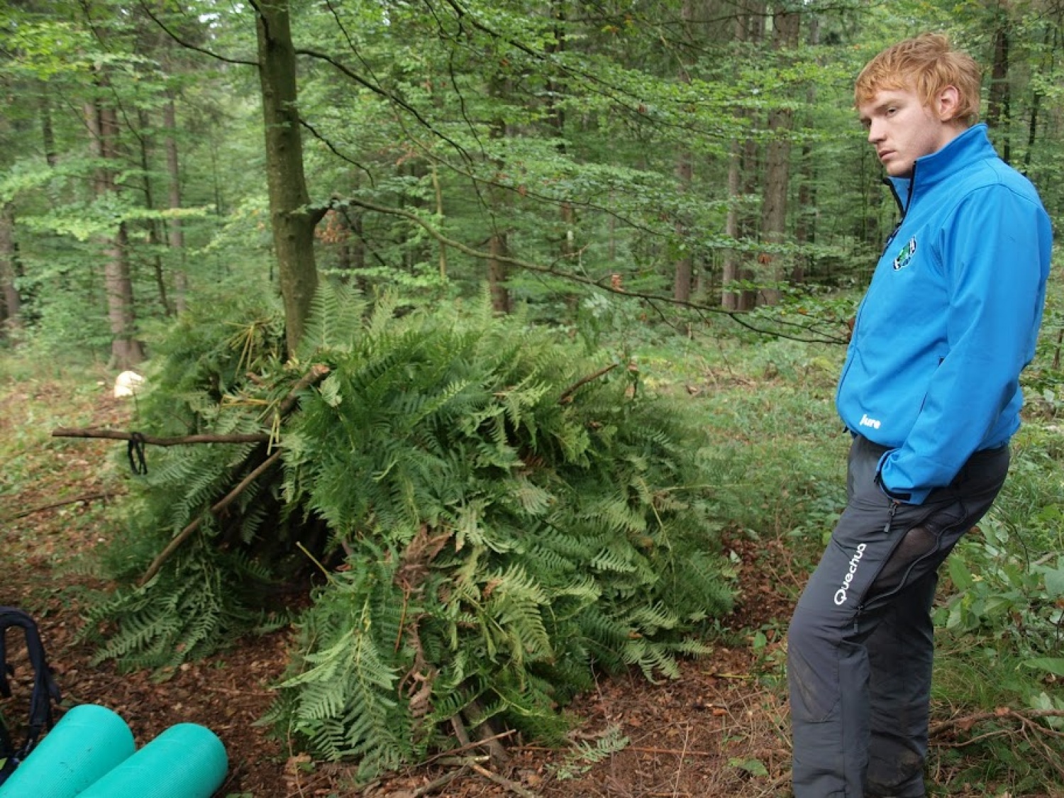 Bivak iz naravnih materialov 3