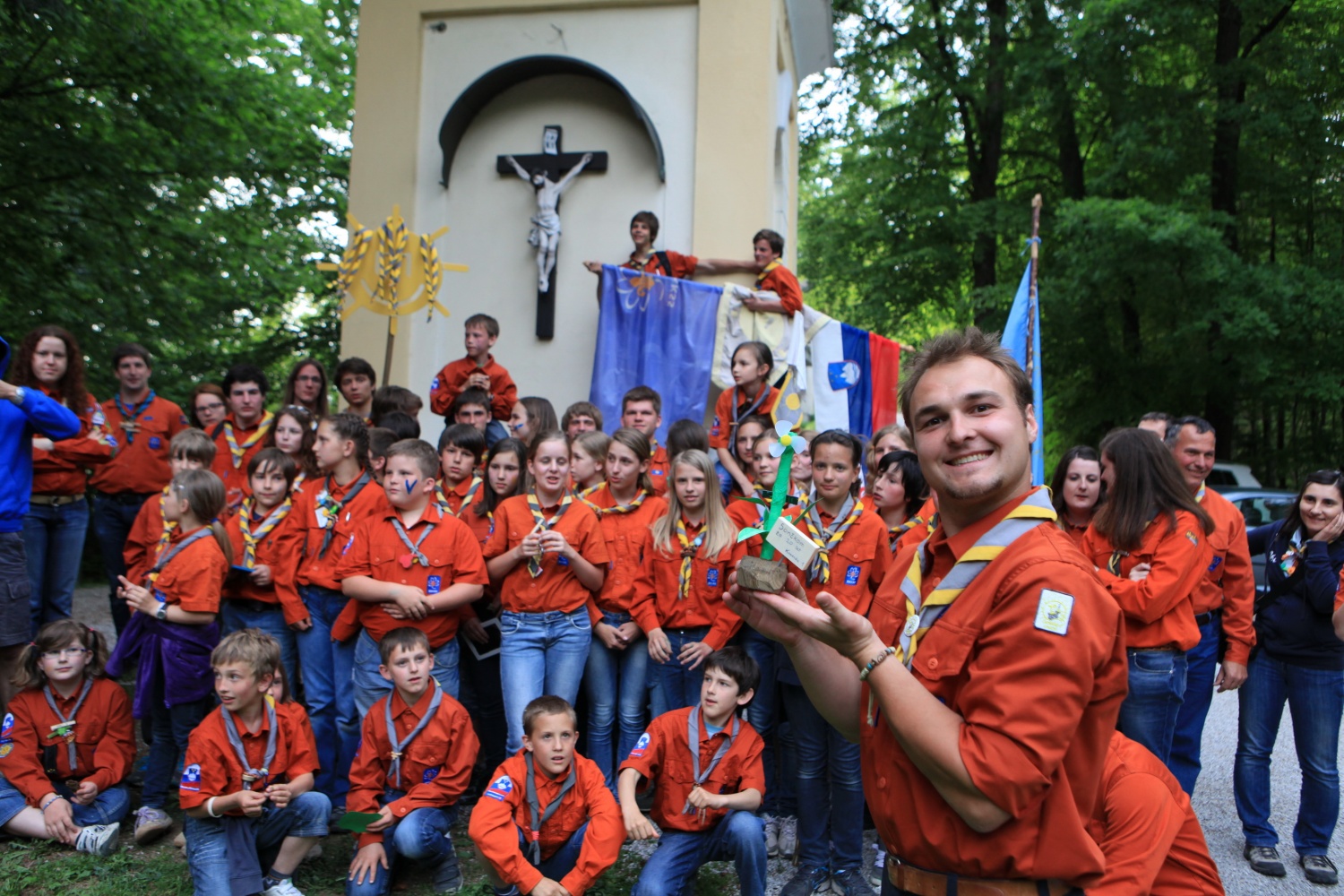 Za soncem na goro že 20 let