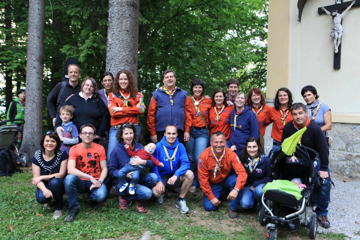 Za soncem na goro že 20 let