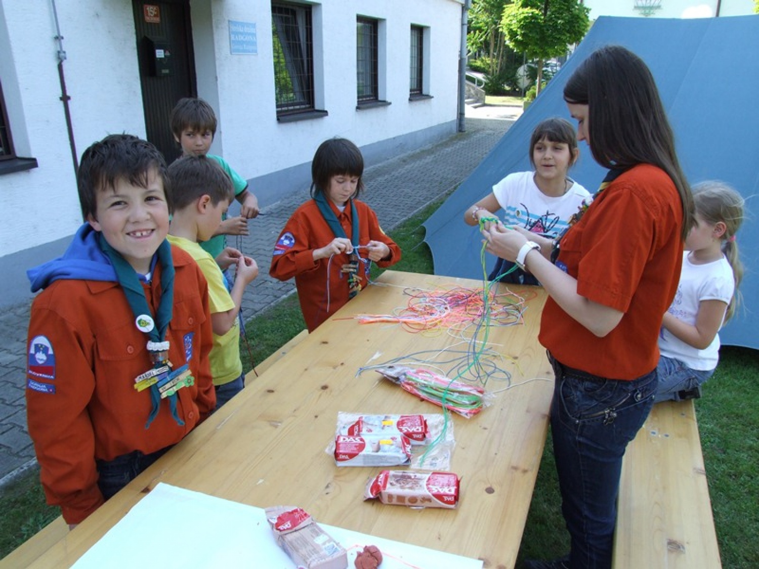Postavili tabor v mestu