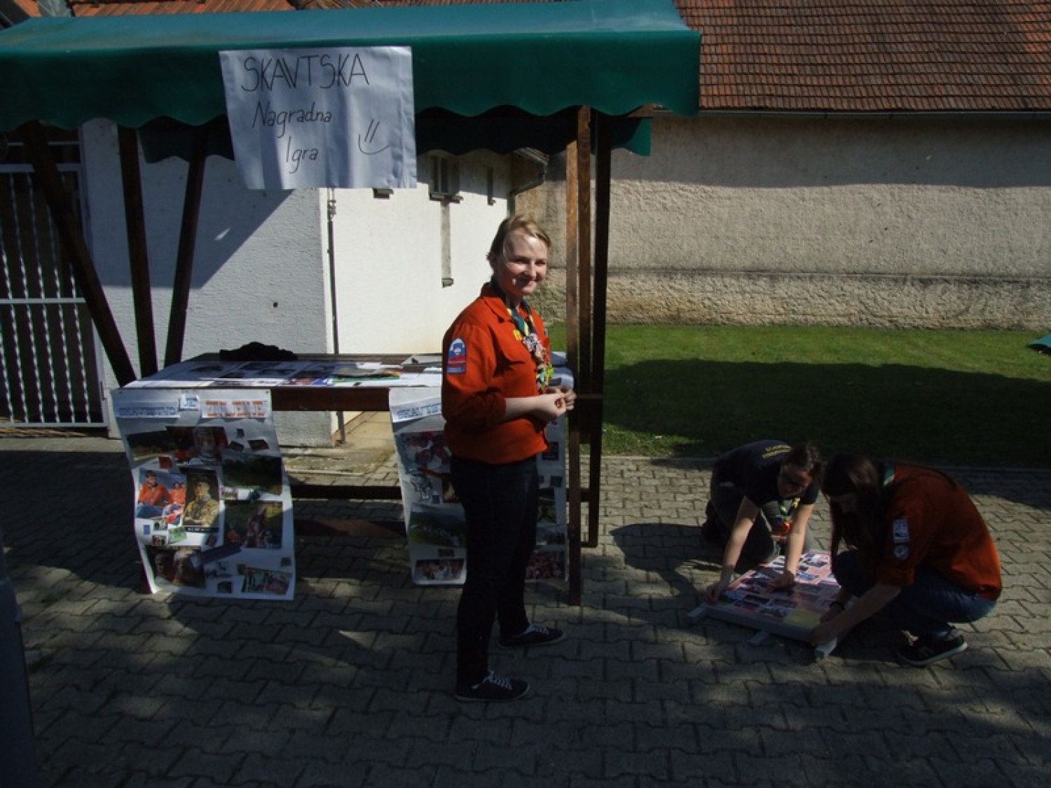 Postavili tabor v mestu