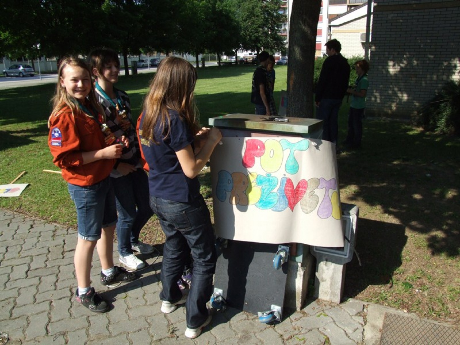 Postavili tabor v mestu