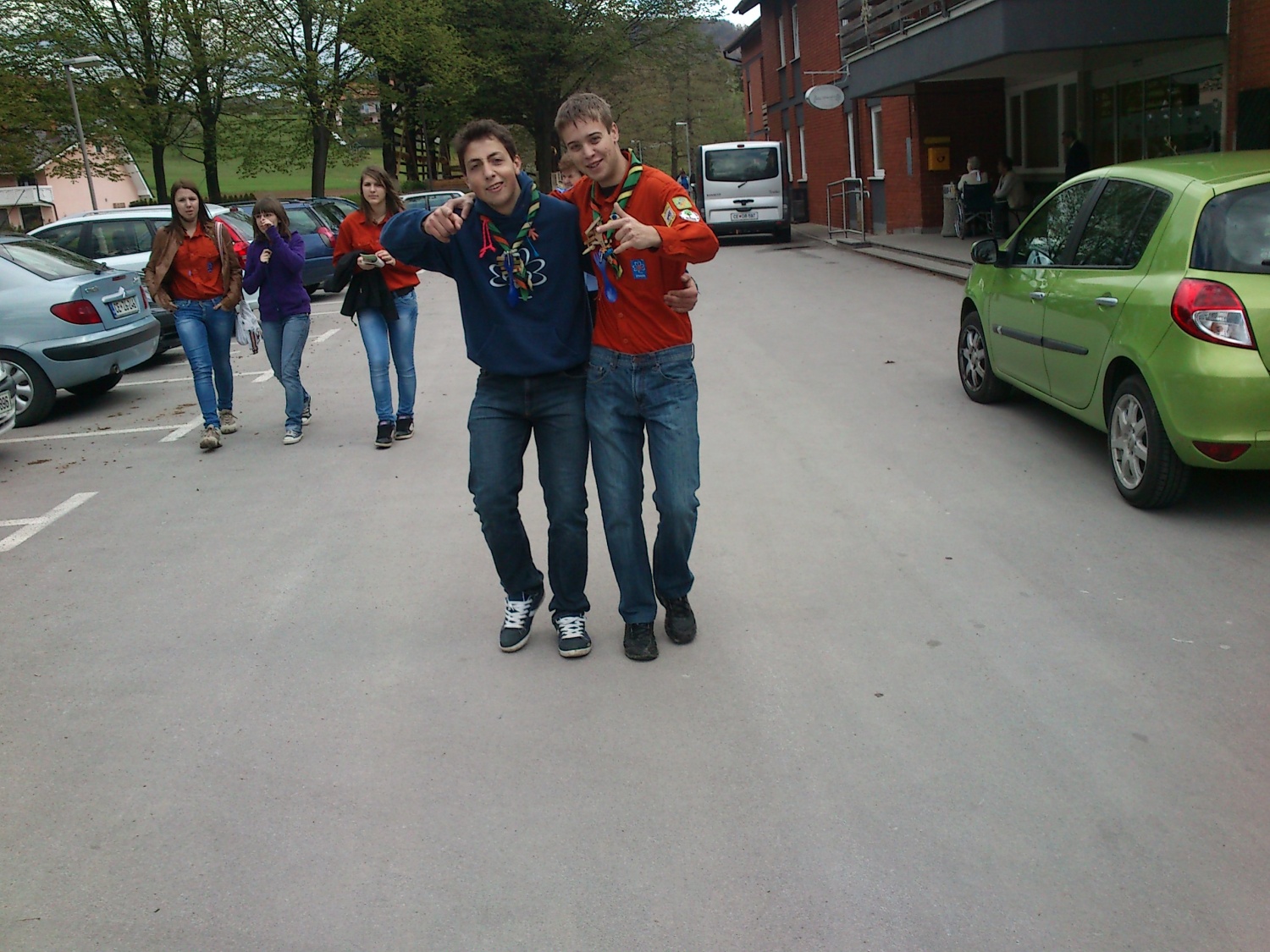 Gremo v Grmovje na obisk