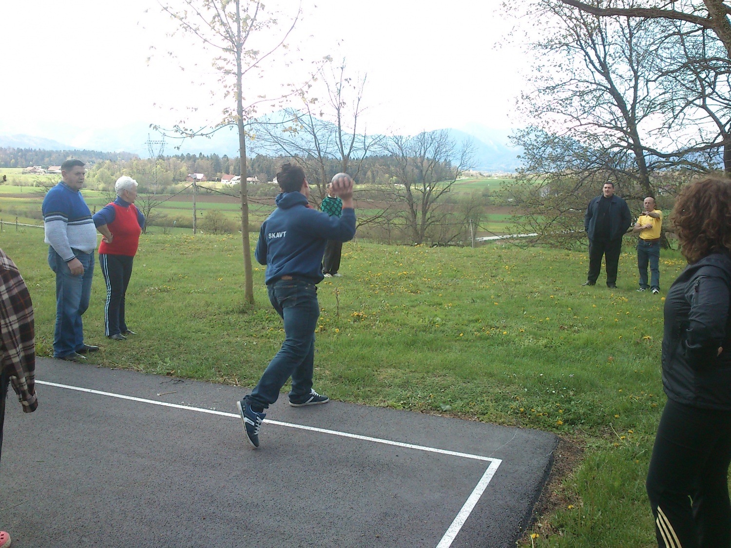 Gremo v Grmovje na obisk