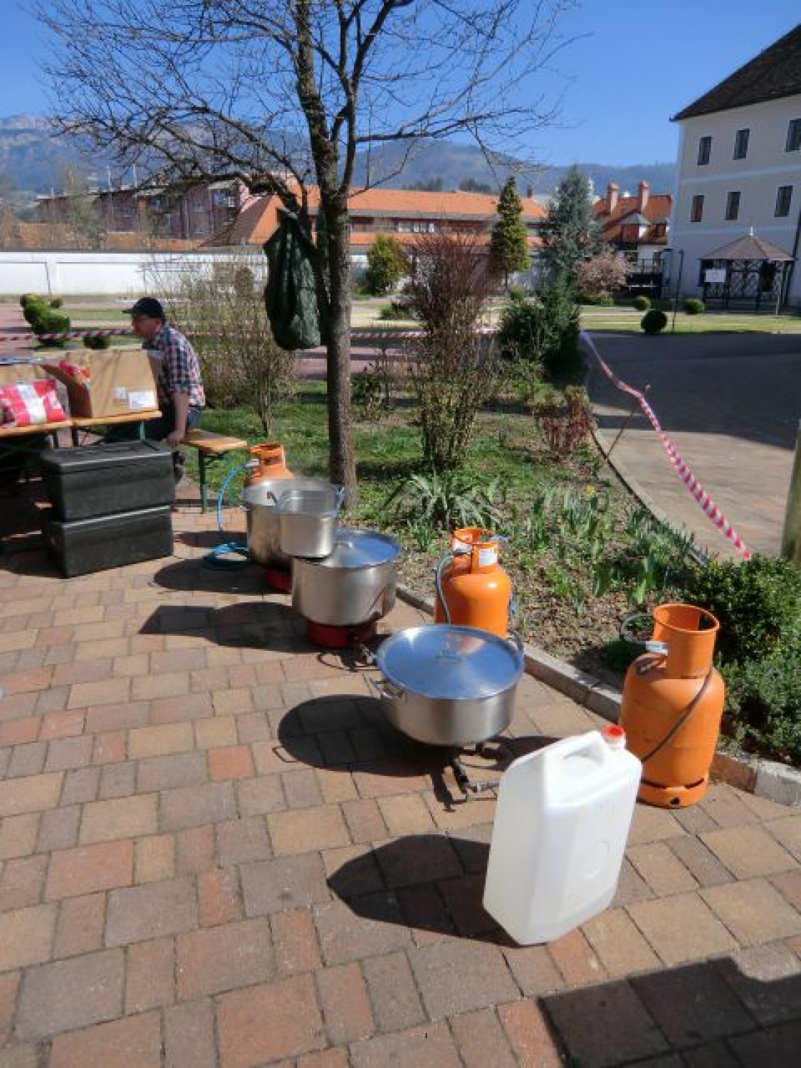 morda pa le ne bomo lačni