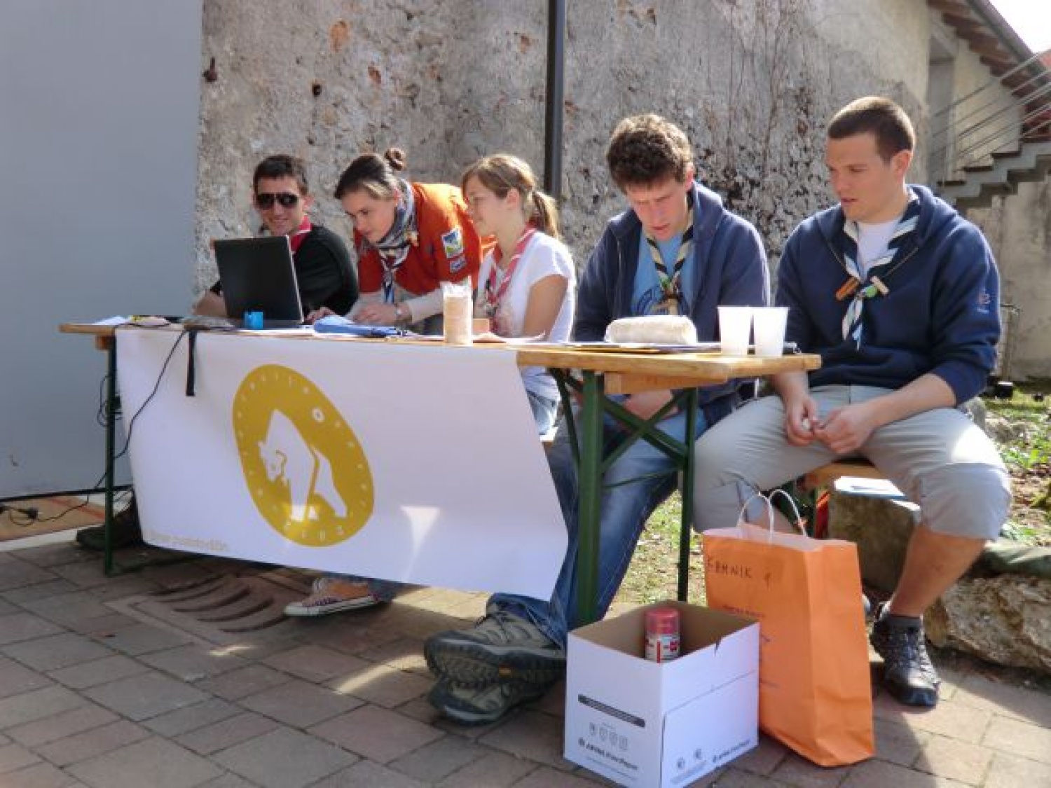 štartno/ciljna miza