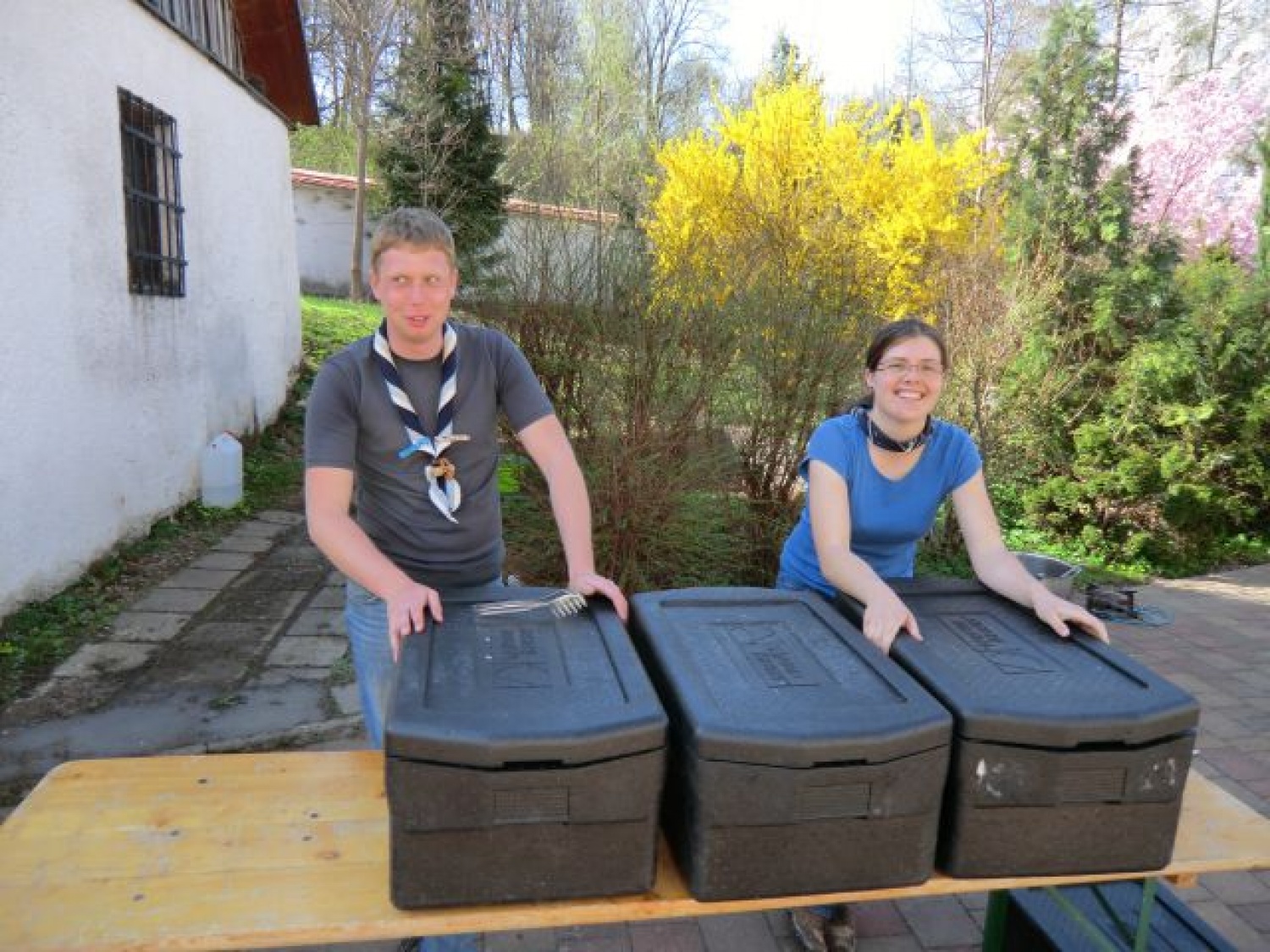 Kaj se skriva pod pokrovi?