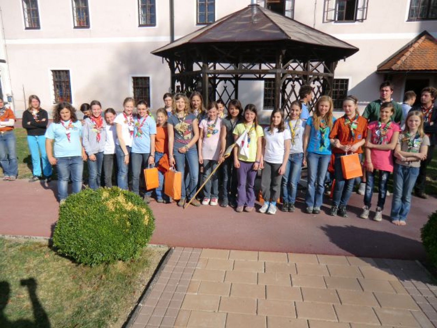 zmagovalne ekipe IV dekleta