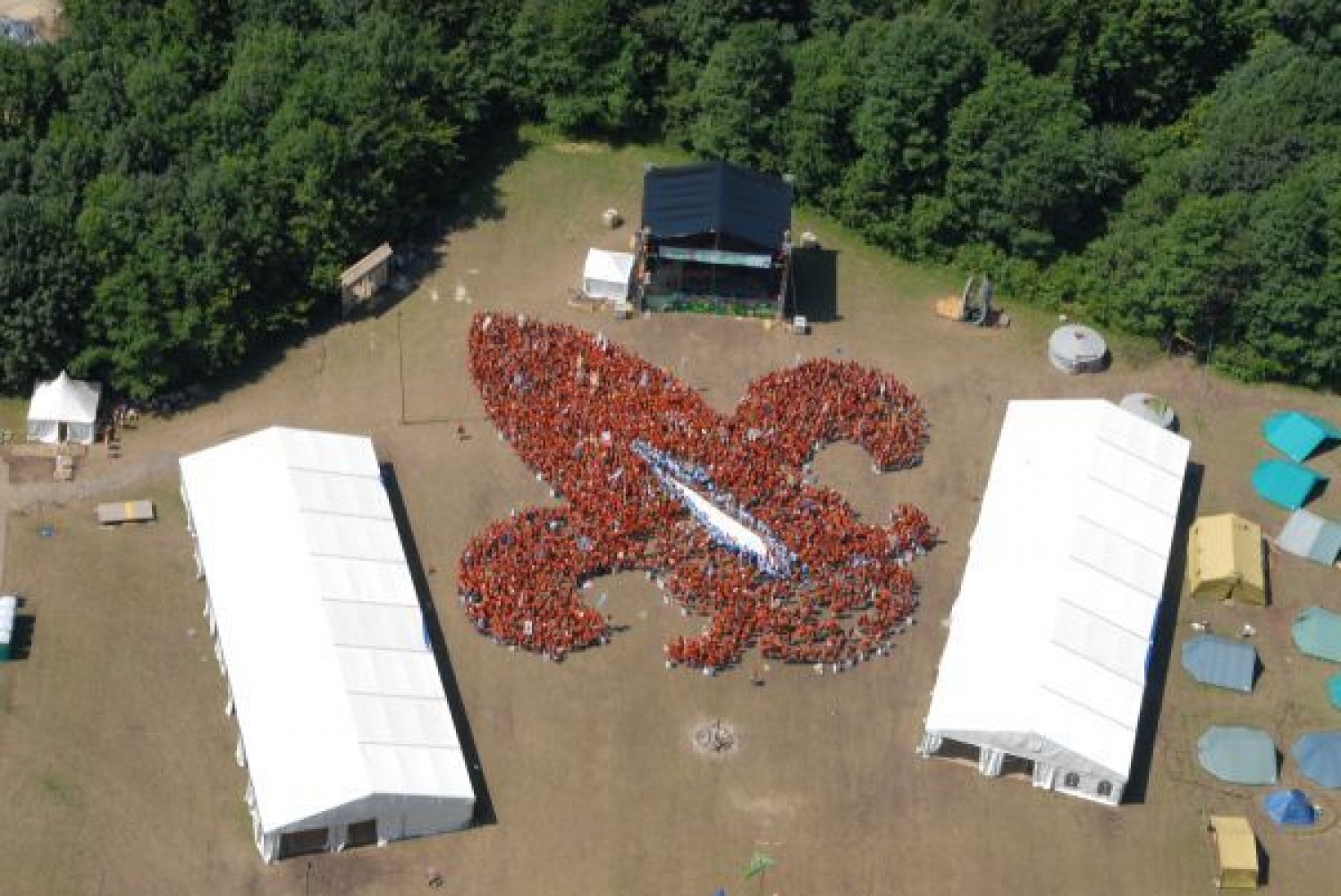 VSE NAJBOLJŠE SKAVTINJE IN SKAVTI