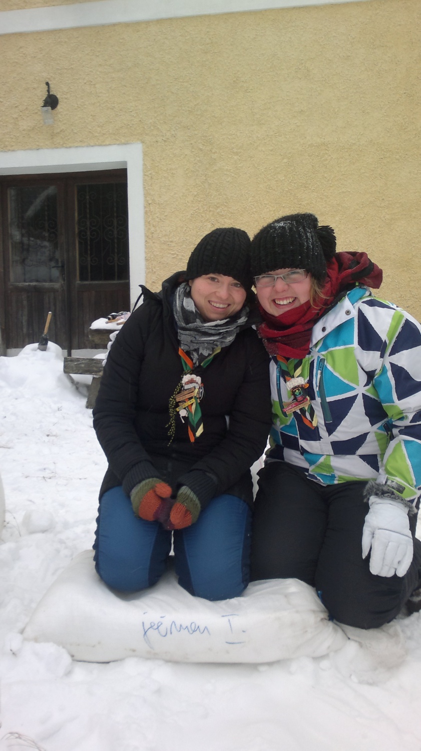 Zimska pravljica klana Zvitih lisic