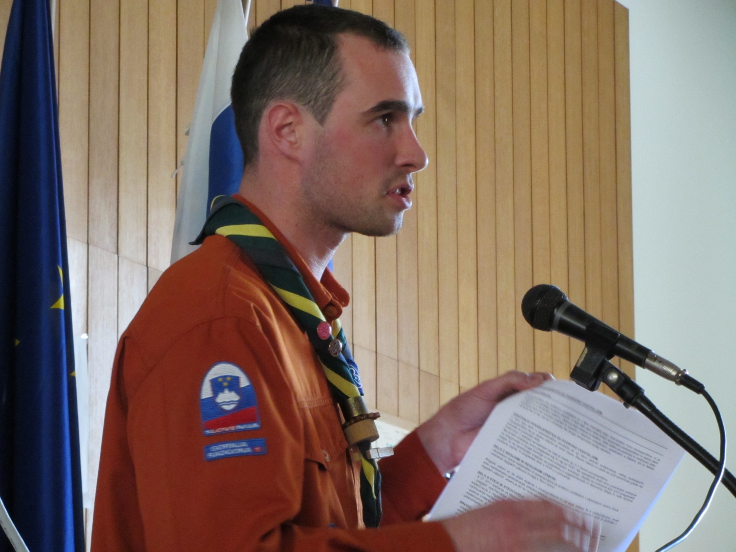 Poročilo poverjeništva za mednarodne odnose (MEDO)