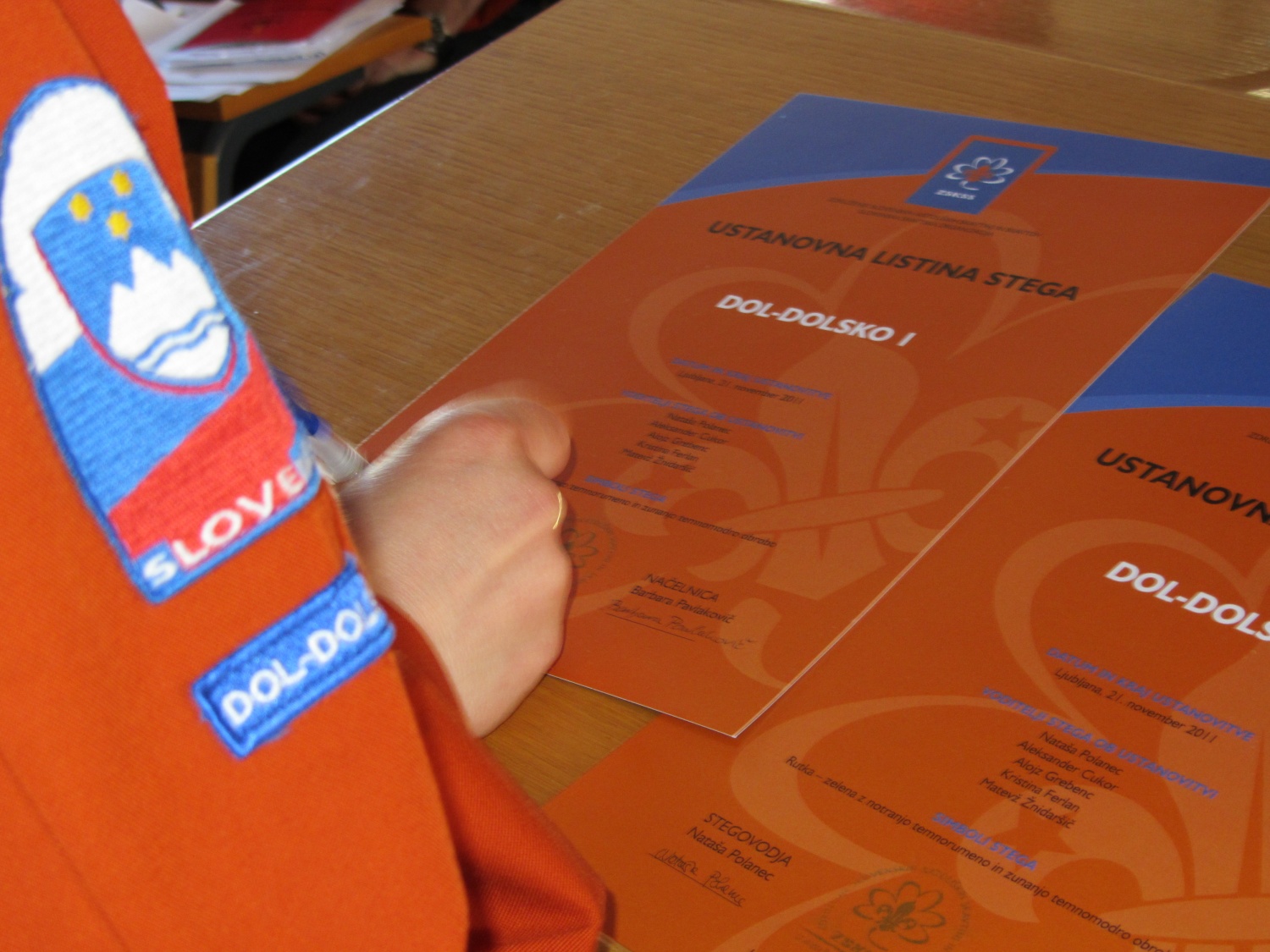 Podpis listine s strani stegovodje Dol-Dolsko 1