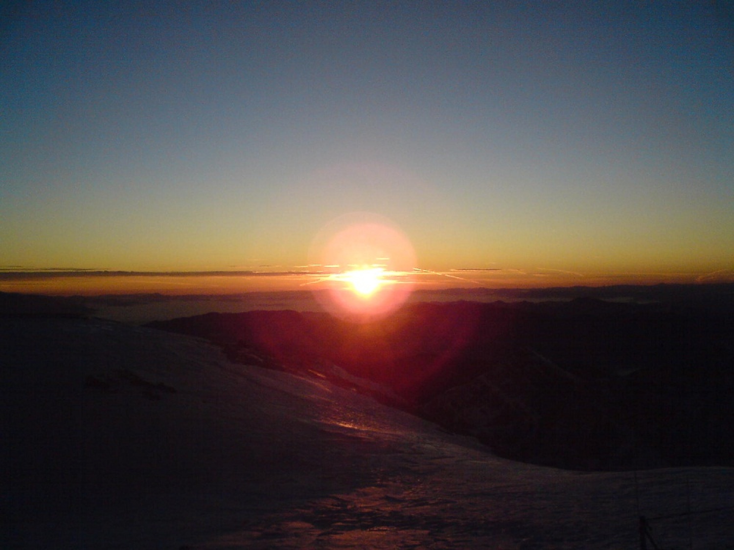 Luč miru iz Betlehema dosegla višave