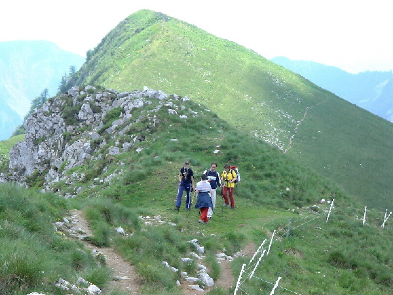 OD VZPONA NA VRH, MAŠA IN SPUST V DOLINO