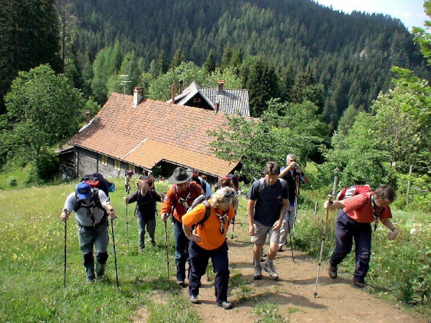 OD VZPONA NA VRH, MAŠA IN SPUST V DOLINO