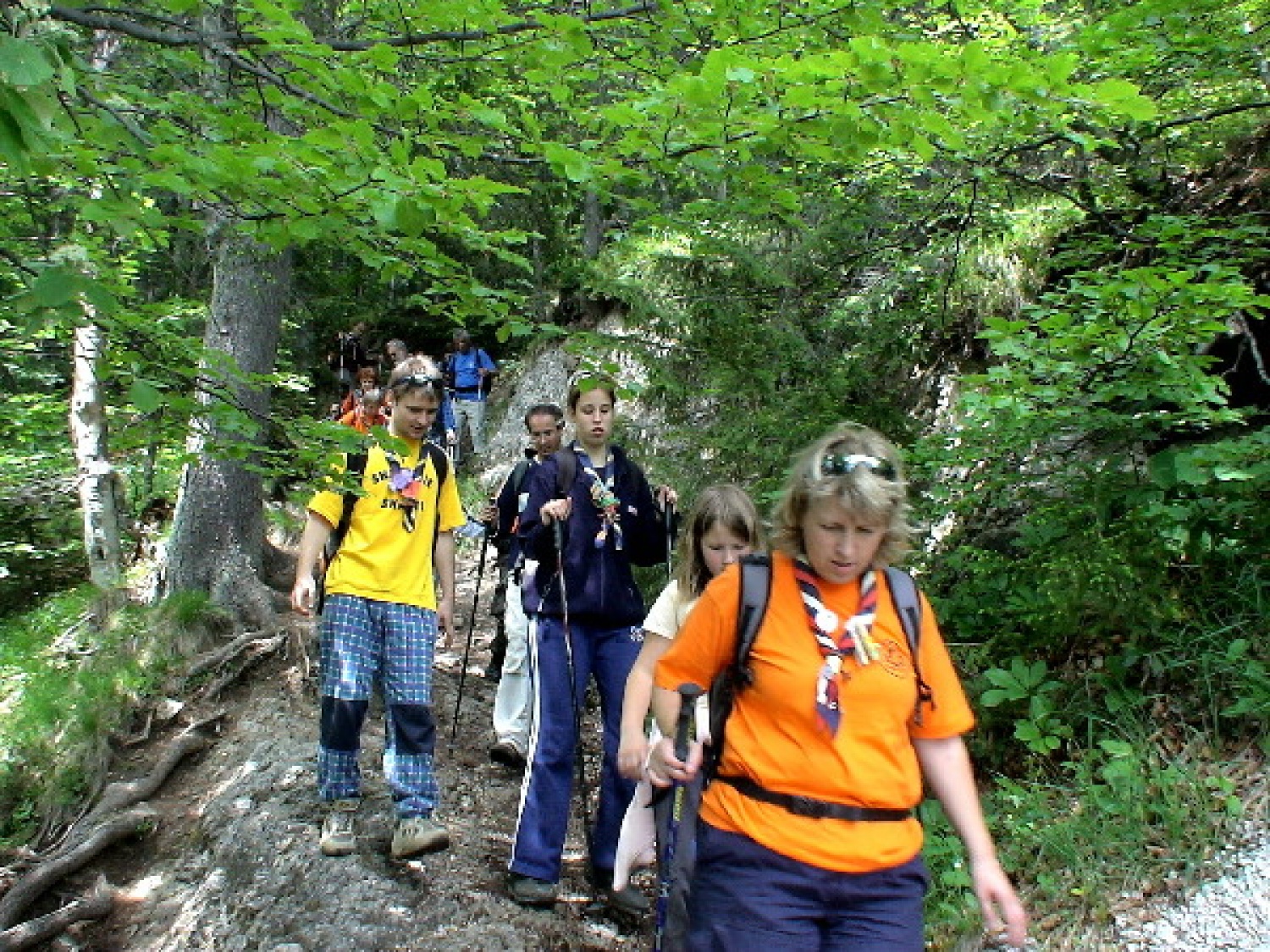 OD VZPONA NA VRH, MAŠA IN SPUST V DOLINO
